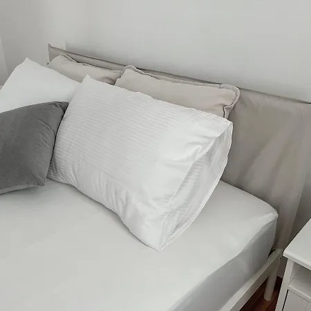 Katie's Lemon Tree House * Volos