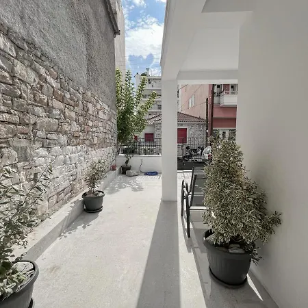 Katie's Lemon Tree House * Volos