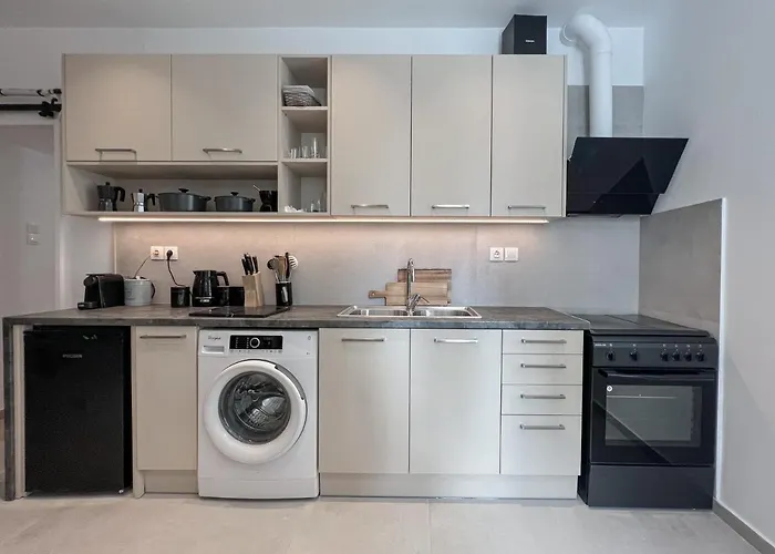 Katie's Lemon Tree House