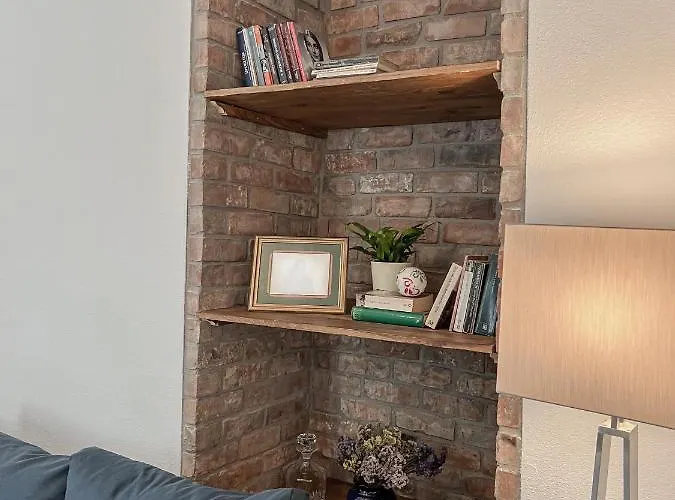 Katie's Lemon Tree House Volos