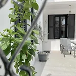 Katie's Lemon Tree House * Volos