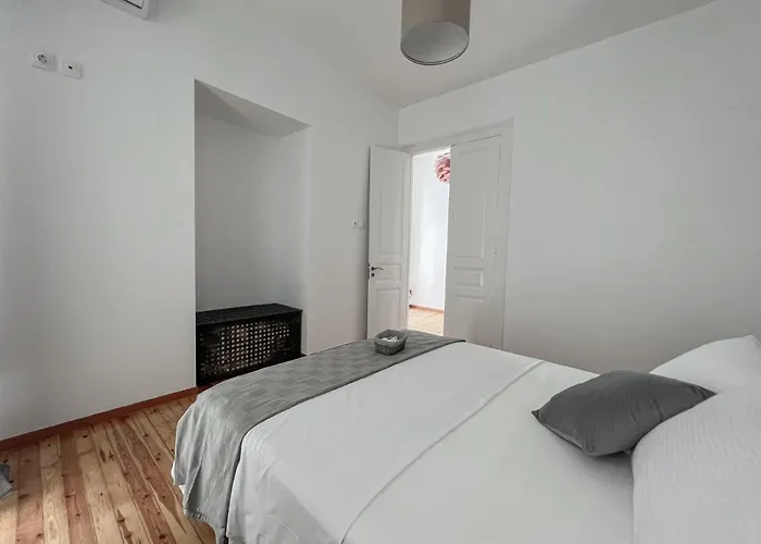 Katie's Lemon Tree House *